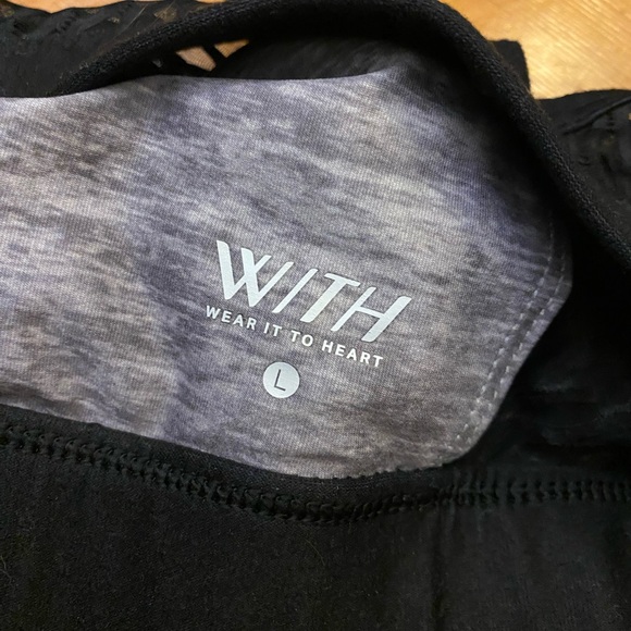 🌻Peloton Rainbow Sports Bra - Picture 3 of 3